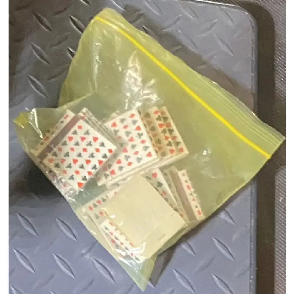Vintage Matches Playing Card Suits Clubs Spades Diamonds Hearts! - Picture 5 of 5